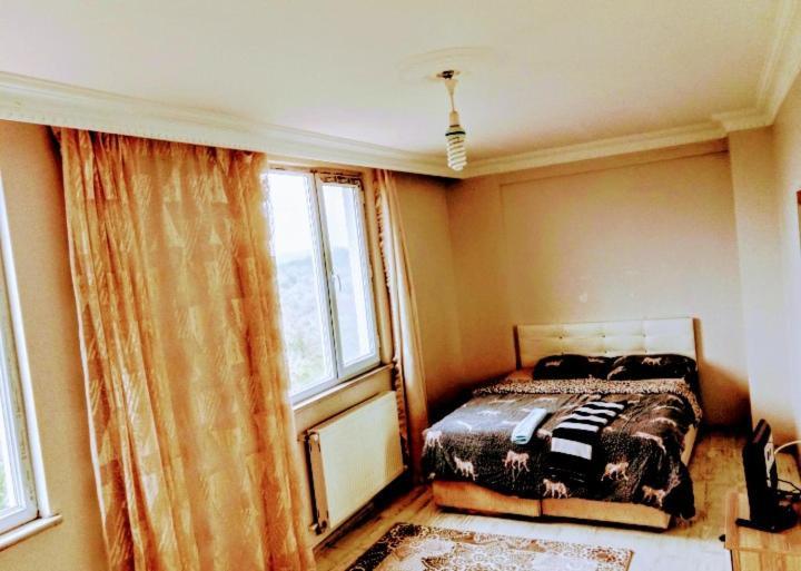 Ahmet Teacher Hotel,6 Minutes From The Airport Arnavutkoy エクステリア 写真