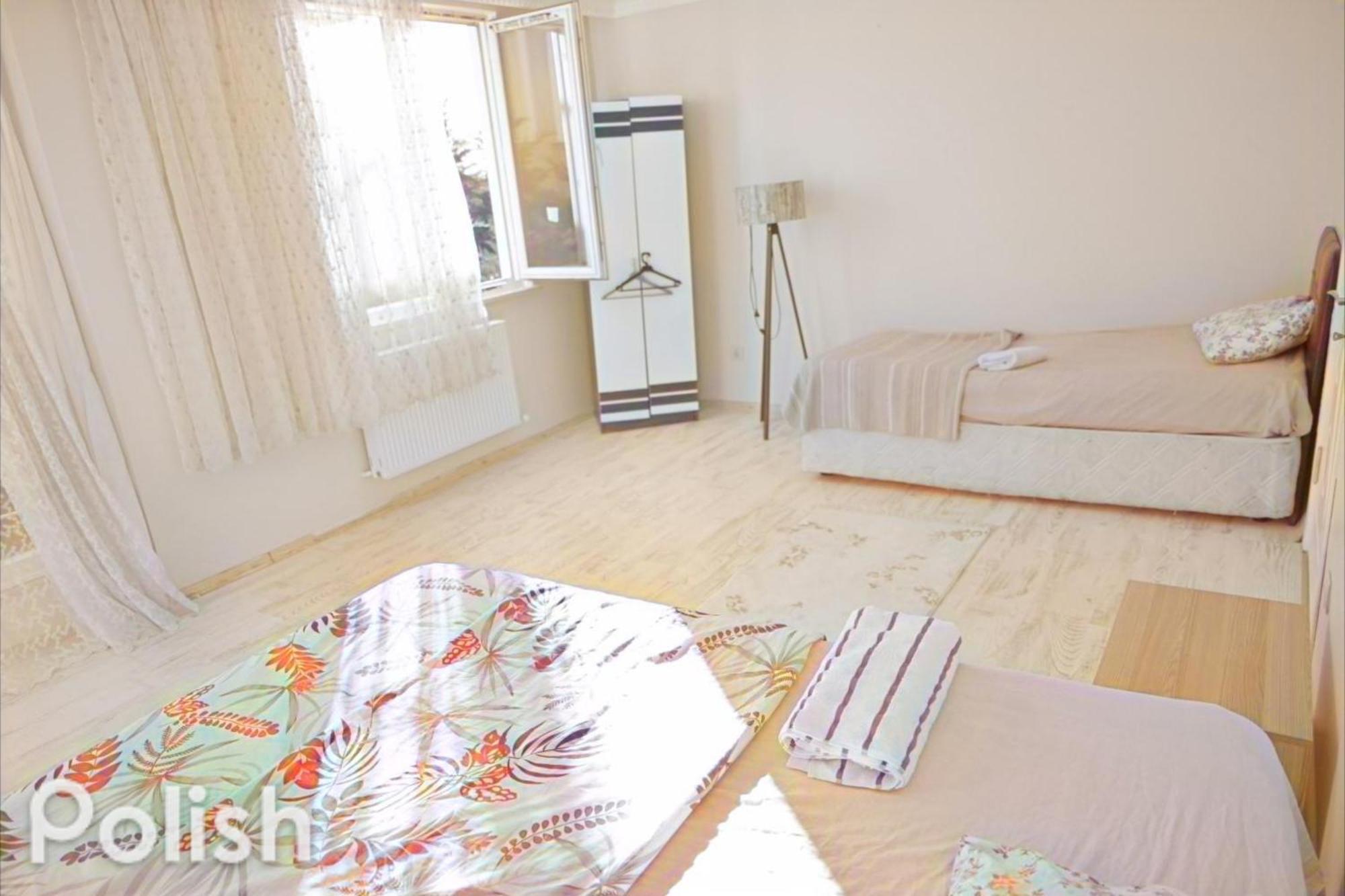 Ahmet Teacher Hotel,6 Minutes From The Airport Arnavutkoy エクステリア 写真